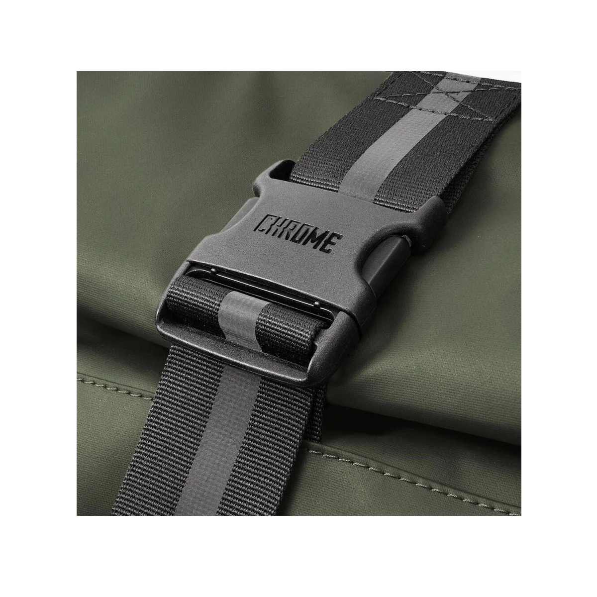 Chrome Industries : Barrage Freight 34L Pack : Black - Image 16