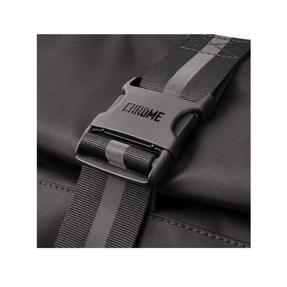 Chrome Industries : Barrage Freight 34L Pack : Black - Image 5