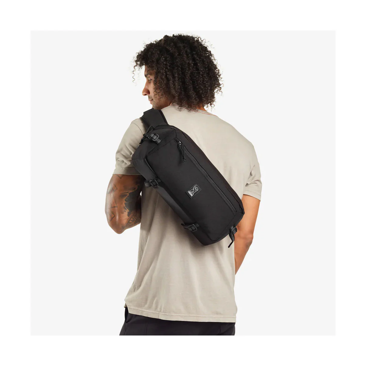 Chrome Industries : Kadet Sling Bag 9L : Black - Image 13