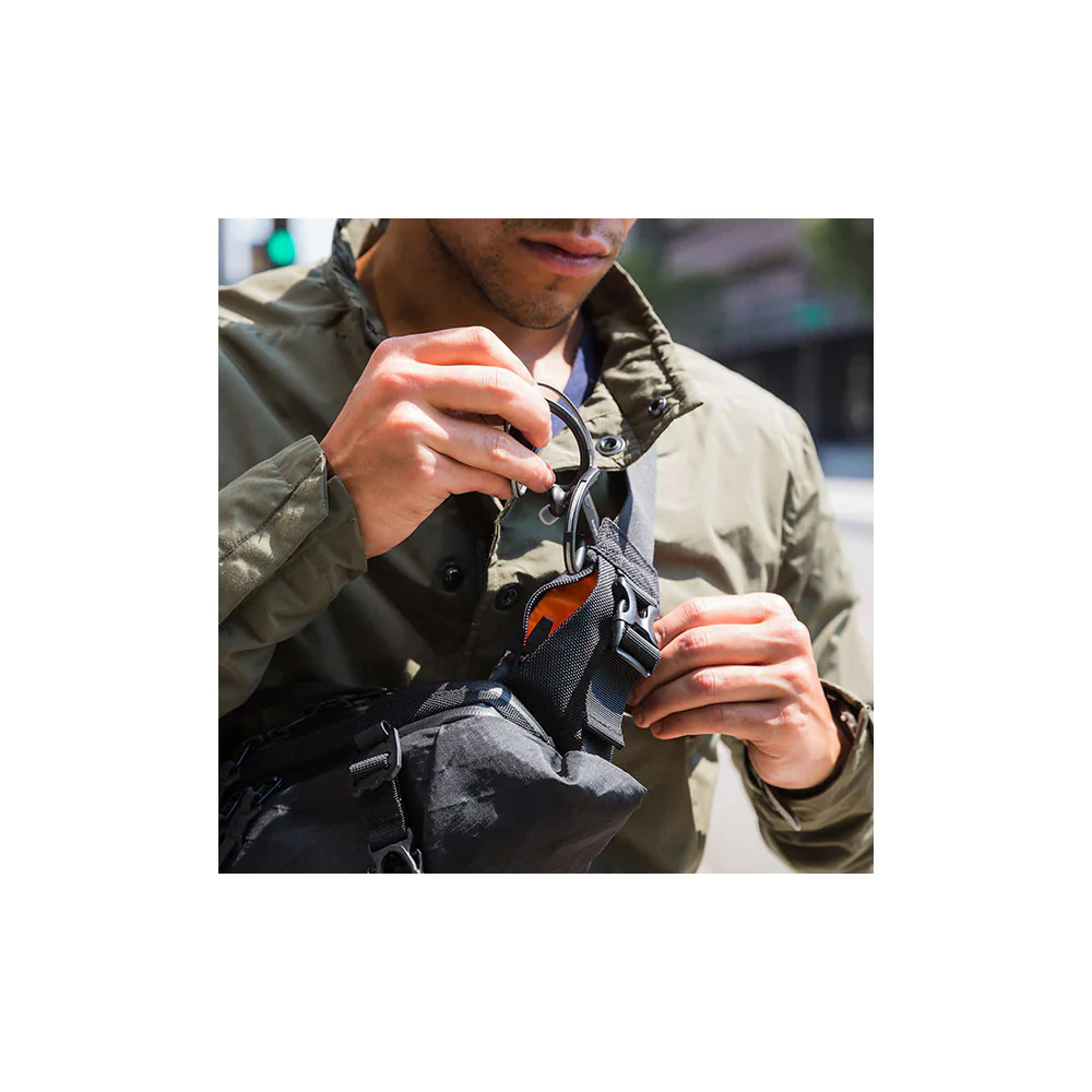 Code Of Bell : X-POD II Sling Pack (S) : Pitch Black - Image 18