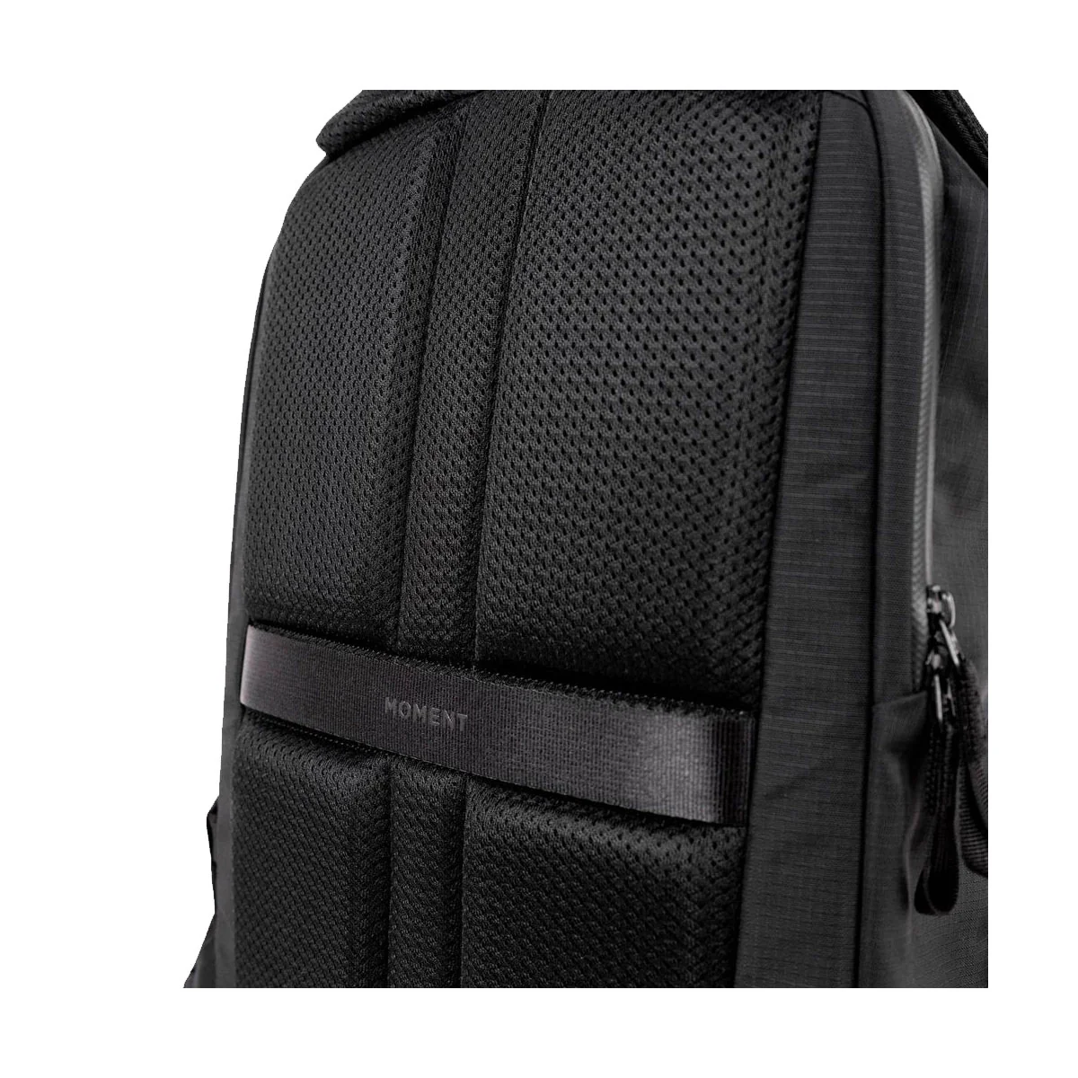 Moment : Everything Backpack 17 or 21L : Black - Image 5