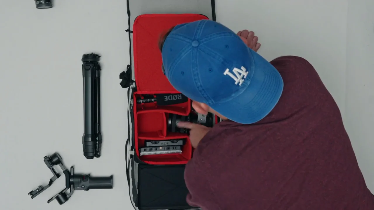 Moment : Everything Travel Pack 28L : Black - Image 17