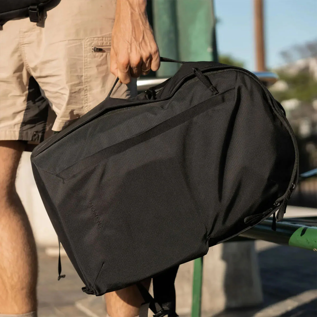 Moment : Everything Travel Pack 28L : Black - Image 7