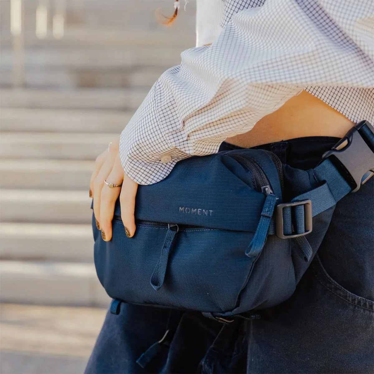 [PO] Moment : Everything Sling 2L : Black - Image 3