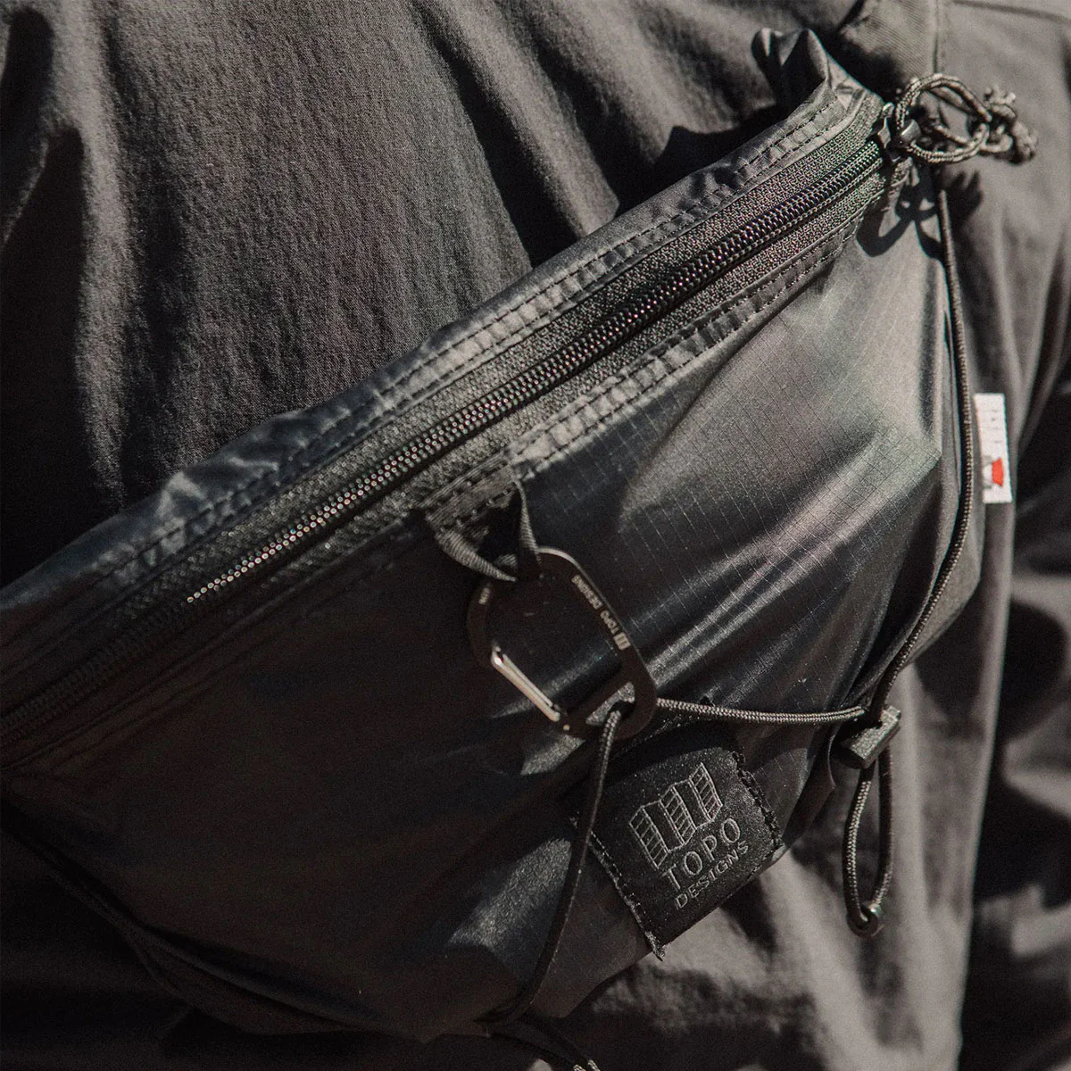 Topo Designs : TopoLite Hip Pack : Pond Blue - Image 5