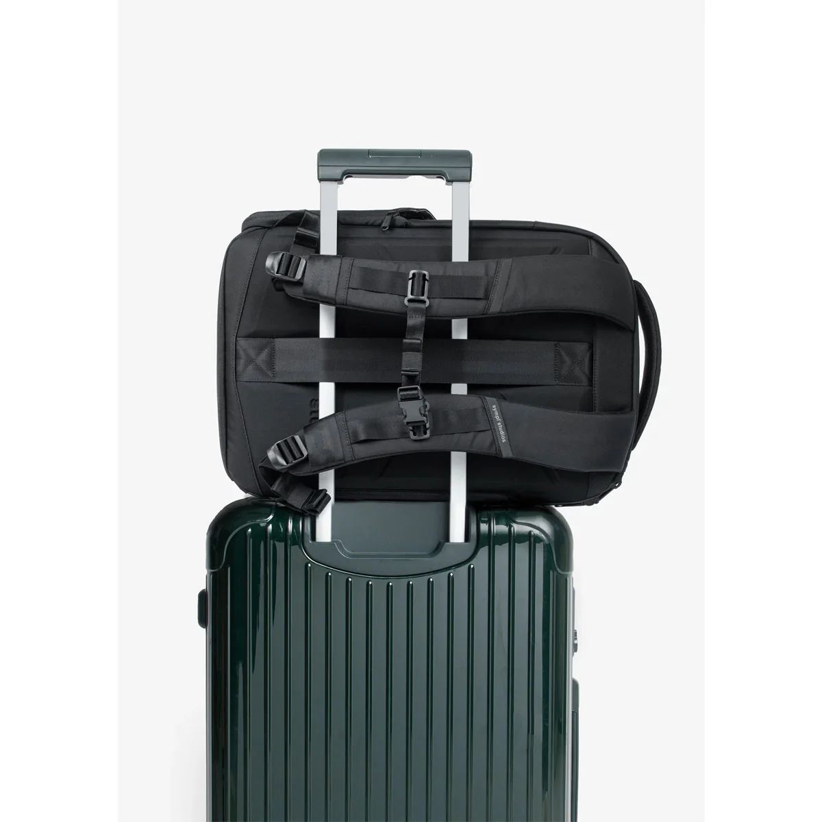 Sympl : V2 Weekender Backpack 25L : Carbonate Coated - Image 12