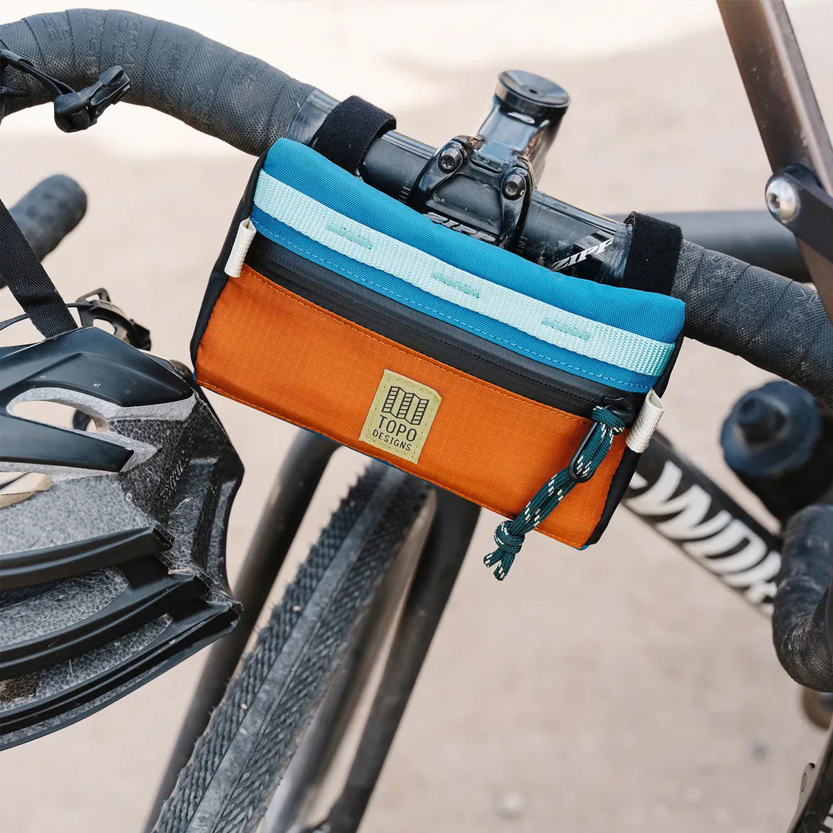 Topo Designs : Mountain Bike Bag Mini : Bone White/Blue - Image 4