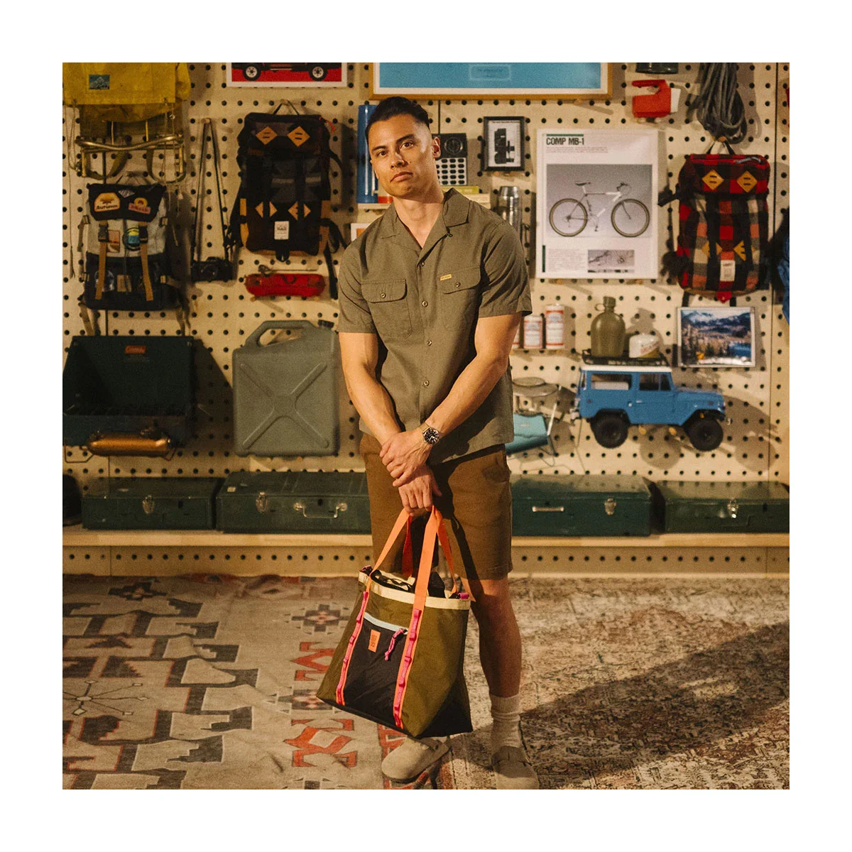 Topo Designs : Mountain Utility Tote : Woodland / Terracotta - Image 4