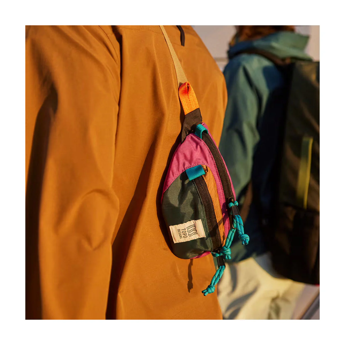 Topo Designs : Mountain Waist Pack : Loganberry/Bone White - Image 5